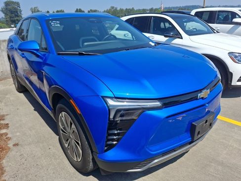 Used 2024 Chevrolet Blazer EV LT AWD/4WD image 2