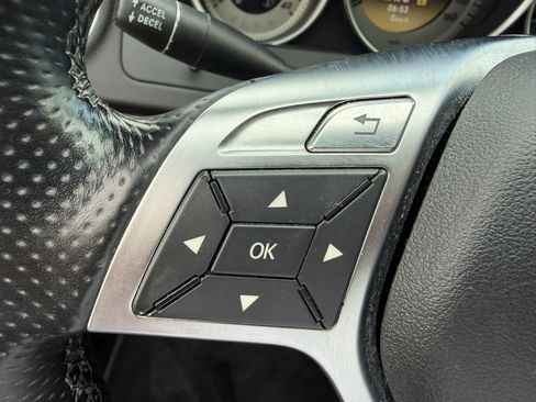 Used 2012 Mercedes-Benz C 300 4MATIC Sedan image 45