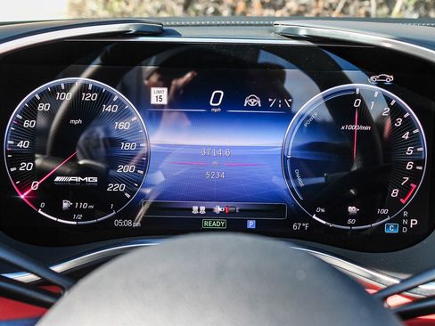 Used 2024 Mercedes-Benz SL 63 AMG S e Performance 4MATIC w/ Manufactur Interior Package image 25