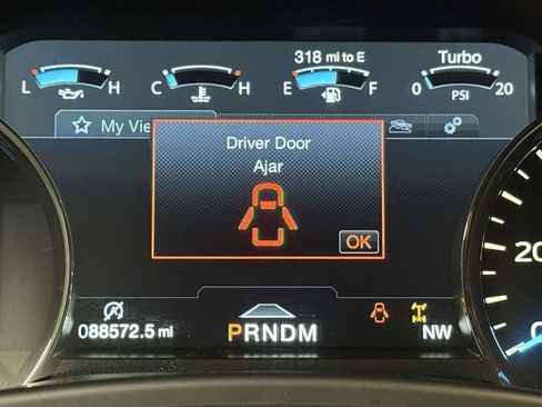 Used 2020 Ford F150 Lariat w/ Equipment Group 502A Luxury AWD/4WD image 5