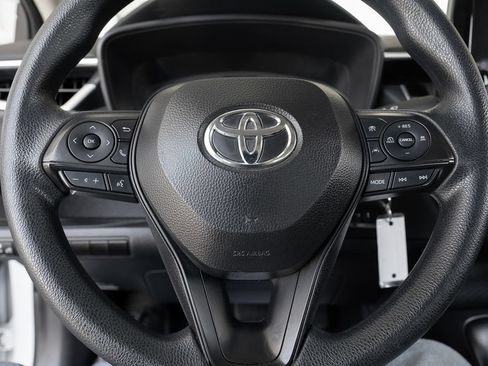 Used 2024 Toyota Corolla LE FWD image 20
