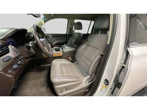 Used 2019 GMC Yukon XL Denali w/ Denali Ultimate Package image 11