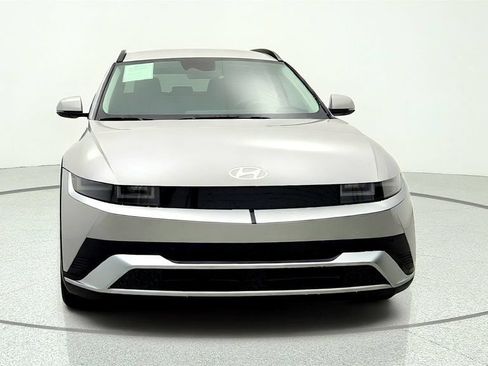 Used 2025 Hyundai Ioniq 5 SEL RWD image 2