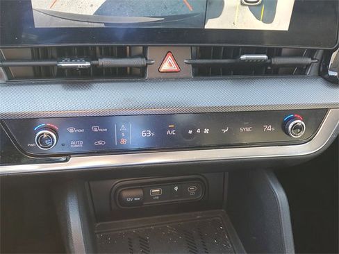 Certified 2023 Kia Sportage SX image 26