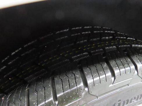 Used 2024 GMC Yukon XL Denali Ultimate image 40