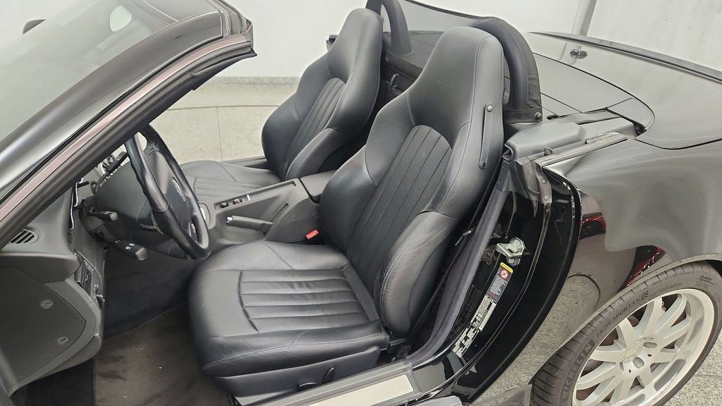 Used 2002 Mercedes-Benz SLK 32 AMG image 39