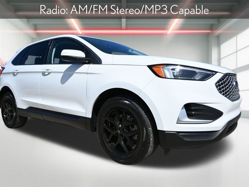 Used 2023 Ford Edge SEL image 6