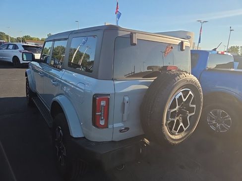 Used 2022 Ford Bronco Outer Banks AWD/4WD image 7