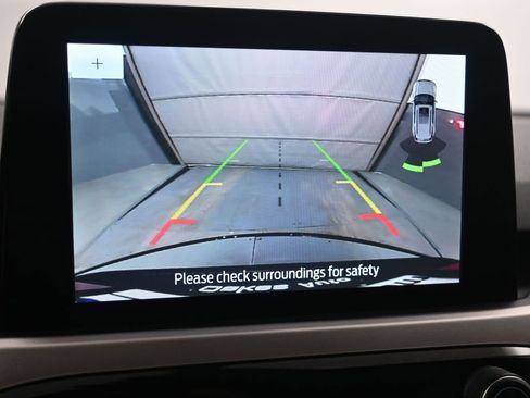 Used 2020 Ford Escape SEL image 19