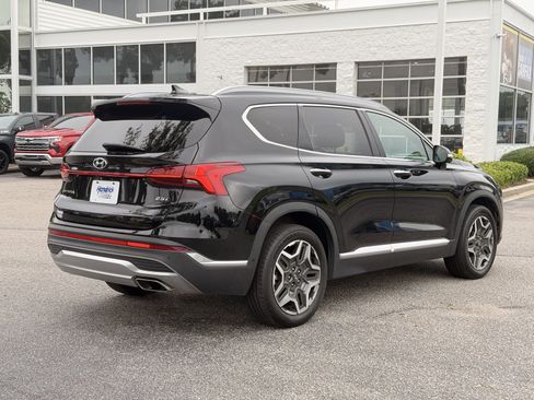 Used 2022 Hyundai Santa Fe Limited w/ Cargo Package FWD image 12