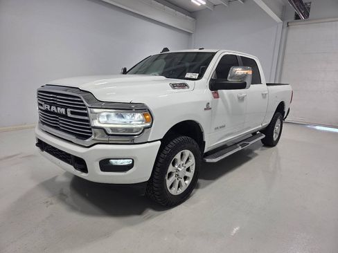 Used 2023 RAM 2500 Laramie AWD/4WD image 3