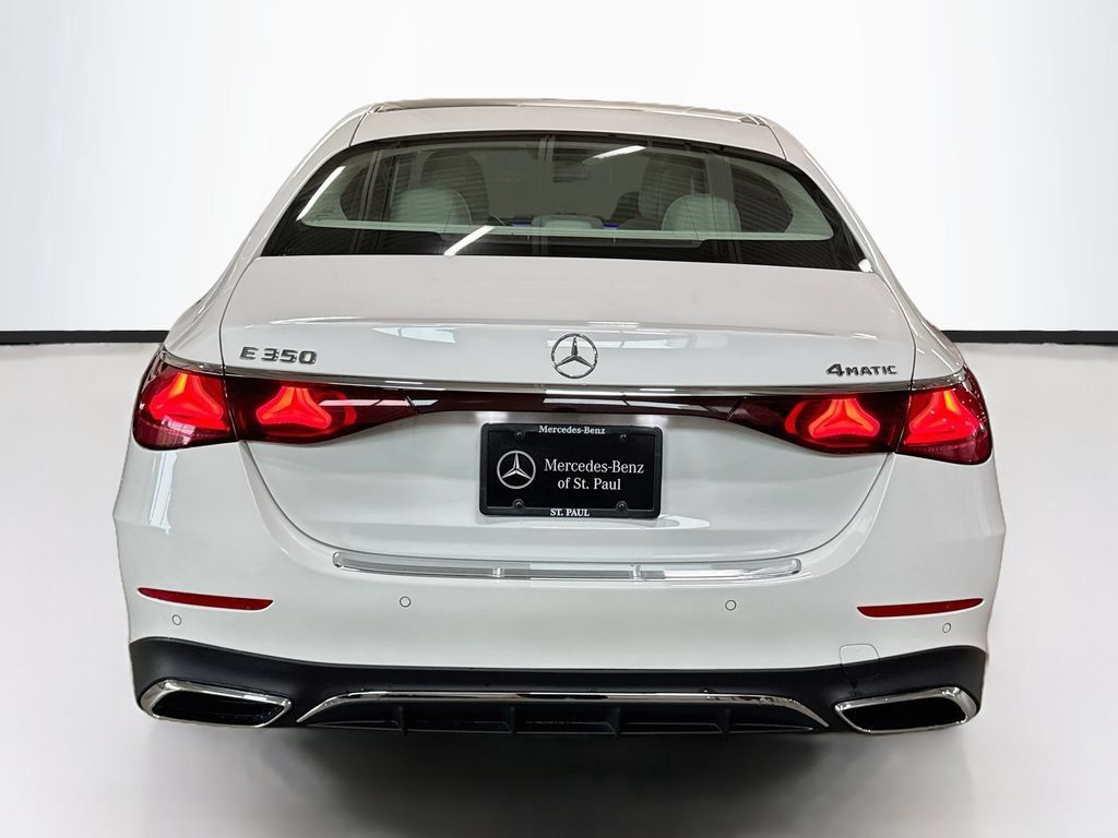 Used 2026 Mercedes-Benz E 350 4MATIC Sedan image 6