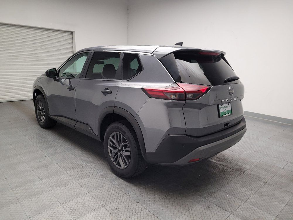Used 2023 Nissan Rogue S FWD image 5