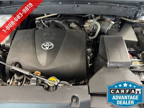 Used 2017 Toyota Highlander SE AWD/4WD image 7