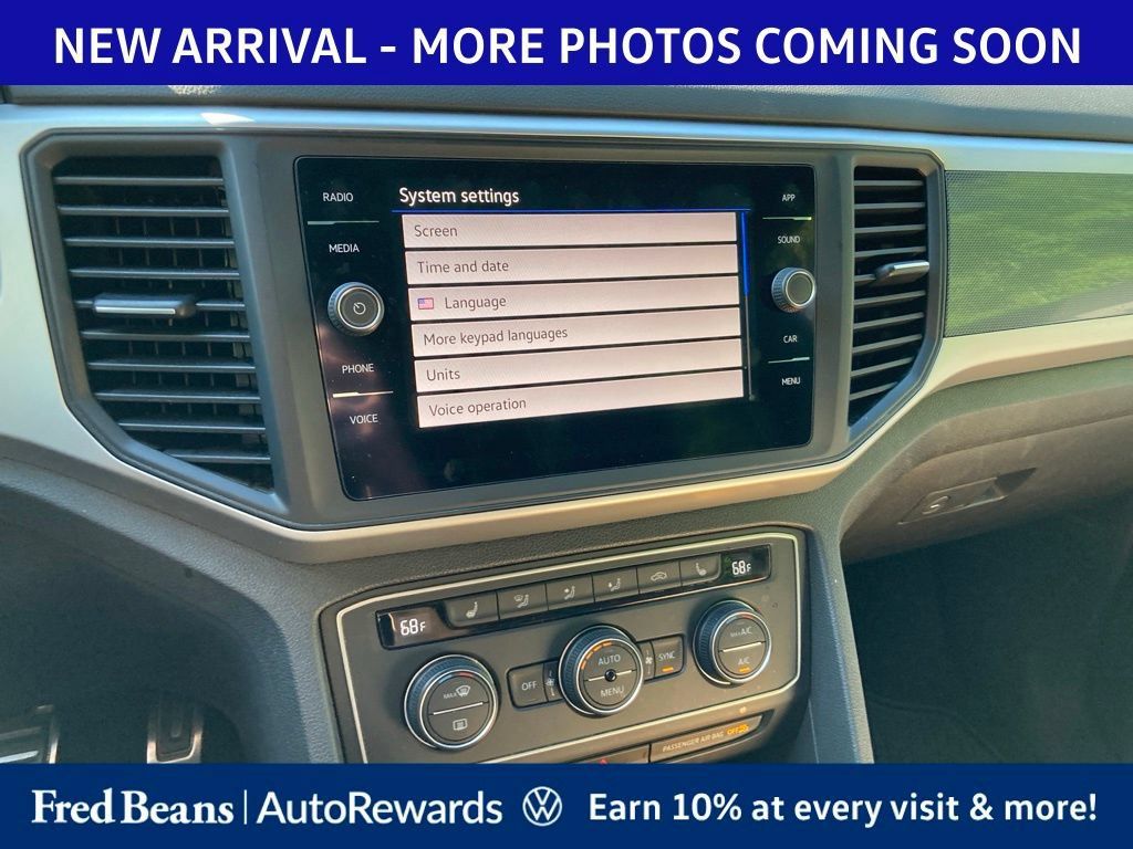 Used 2021 Volkswagen Atlas Cross Sport SE w/ Panoramic Sunroof Package AWD/4WD image 13