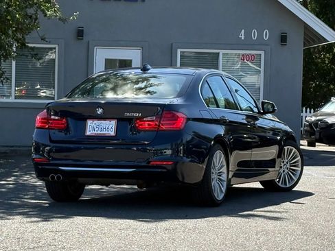 Used 2015 BMW 328i Sedan RWD image 4