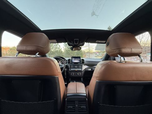 Used 2019 Mercedes-Benz GLE 43 AMG GLE 43 AMG image 32