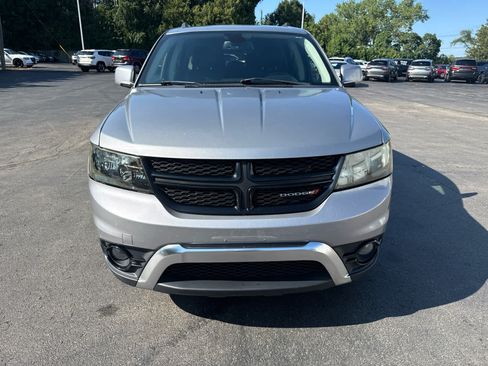 Used 2019 Dodge Journey Crossroad FWD image 8