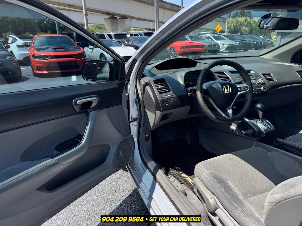 Used 2010 Honda Civic LX image 22