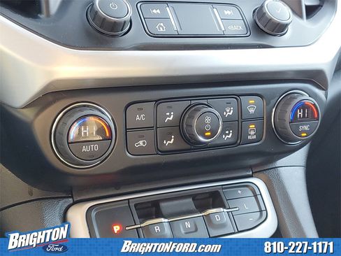 Used 2023 GMC Acadia SLE w/ Driver Convenience Package image 24