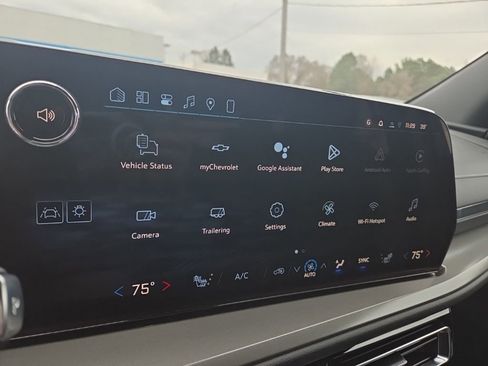 New 2026 Chevrolet Traverse LT w/ Sun and Wheel Package image 17