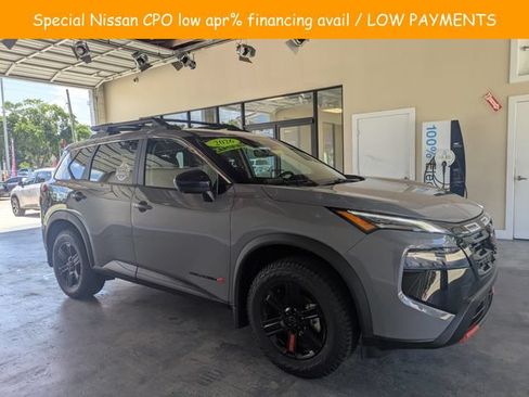 Certified 2026 Nissan Rogue SV AWD/4WD image 2