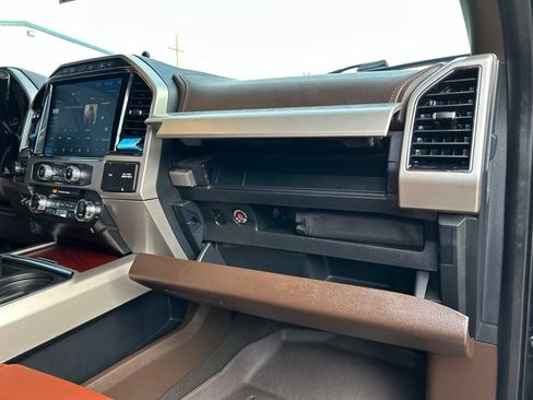 Used 2022 Ford F350 King Ranch w/ King Ranch Ultimate Package AWD/4WD image 50