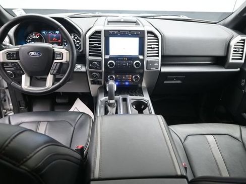 Used 2019 Ford F150 Platinum w/ Equipment Group 701A Luxury AWD/4WD image 22