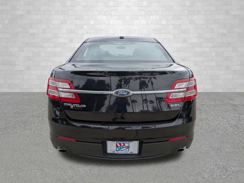 Used 2018 Ford Taurus SEL w/ Equipment Group 201A image 3