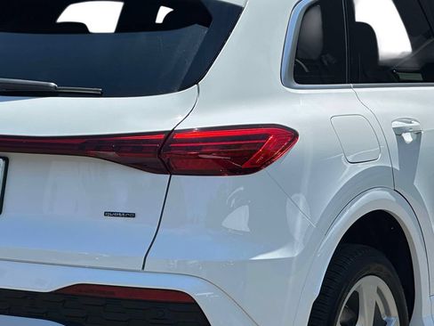 New 2026 Audi Q5 Premium Plus AWD/4WD image 33