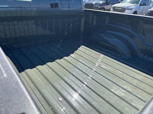 New 2026 RAM 1500 Big Horn w/ Night Edition image 32