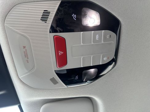 Used 2025 Kia K4 FWD image 28