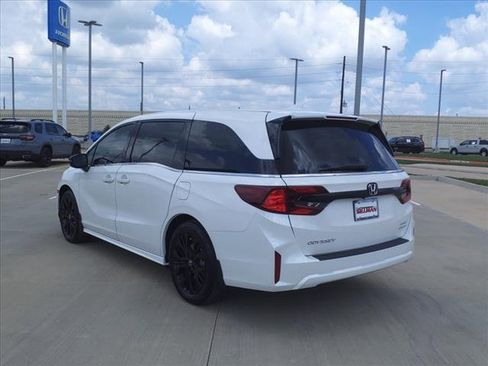 New 2026 Honda Odyssey Sport-L image 2