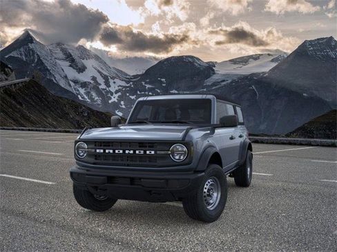 New 2025 Ford Bronco 4-Door image 2