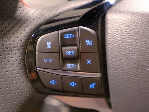 New 2026 Ford Explorer ST-Line w/ ST-Line Street Pack image 36