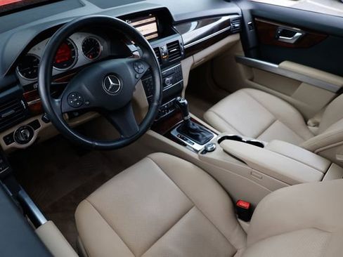 Used 2012 Mercedes-Benz GLK 350 2WD image 4