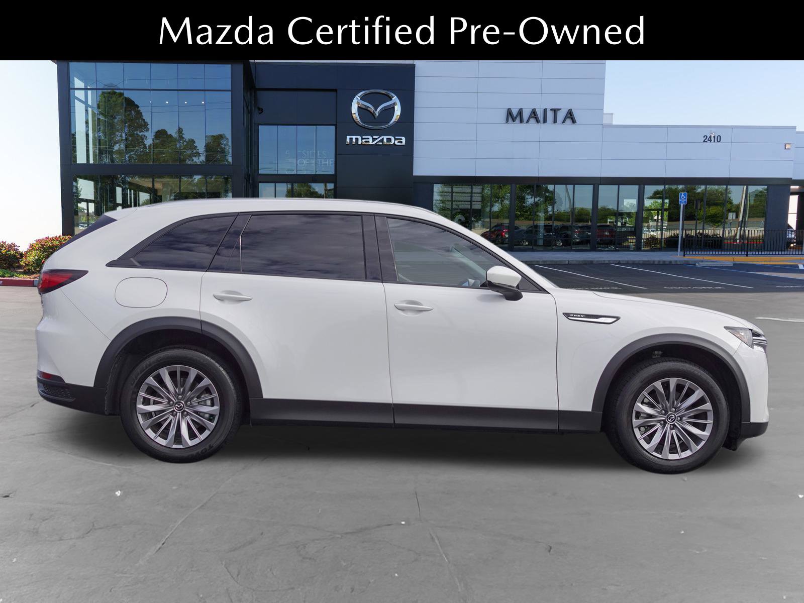 Used 2024 MAZDA CX-90 Plug-In Hybrid w/ Preferred AWD/4WD image 2