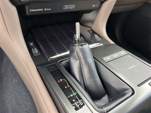 Used 2023 Lexus GX 460 Premium image 20