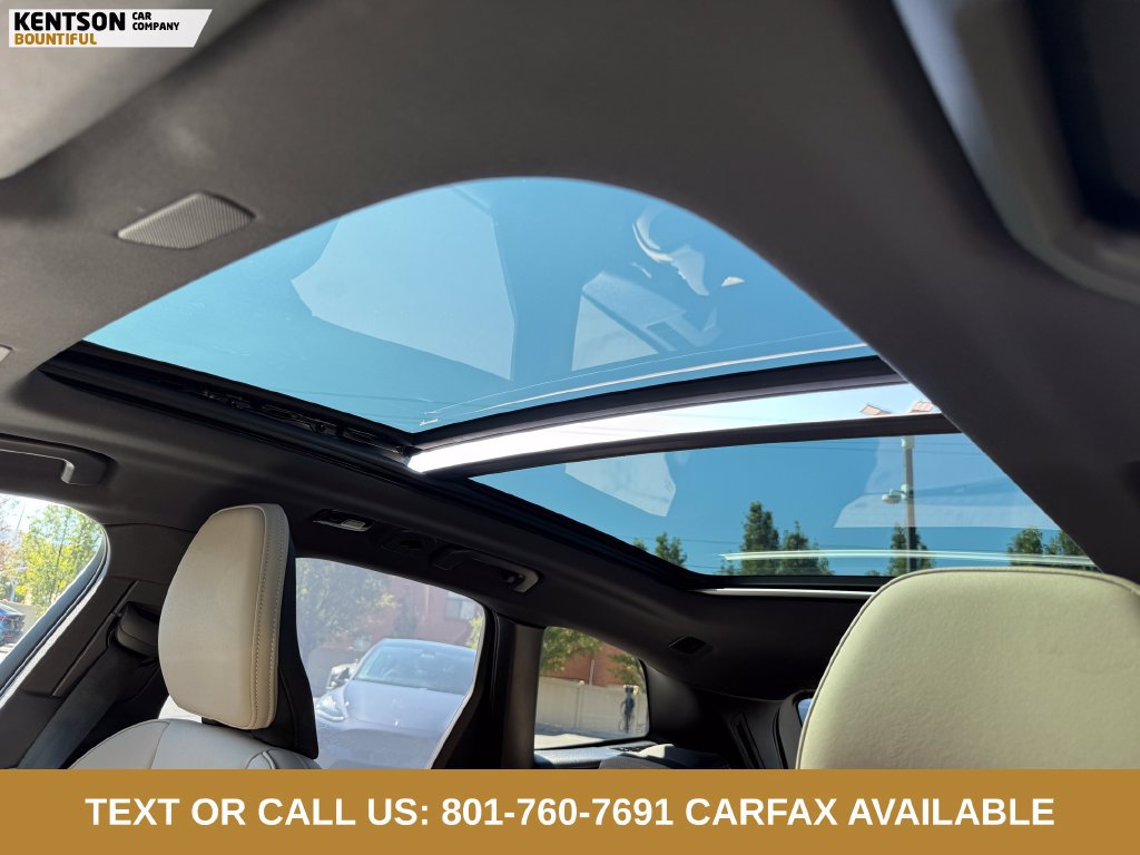 Used 2026 Volvo XC60 B5 Plus AWD/4WD image 26