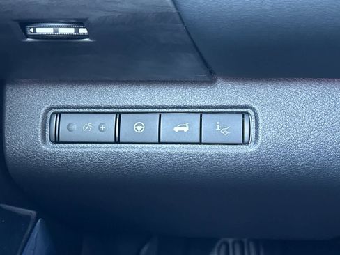 New 2026 Nissan Pathfinder Platinum AWD/4WD image 33