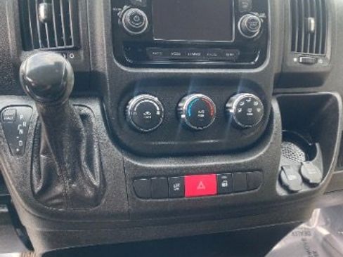 Used 2017 RAM ProMaster 2500 image 20