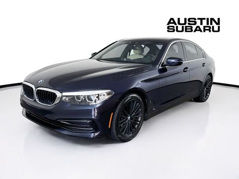 Used 2020 BMW 530i xDrive w/ Convenience Package AWD/4WD image 3