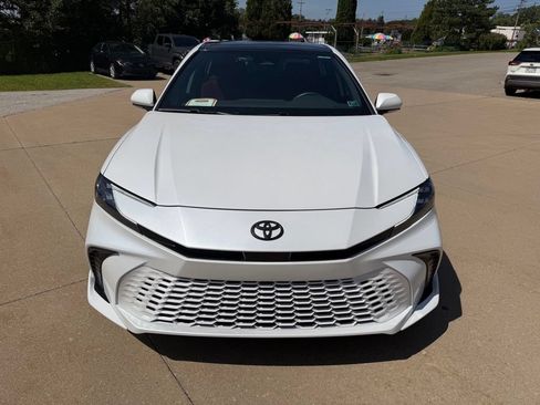 Certified 2025 Toyota Camry XSE AWD/4WD image 8