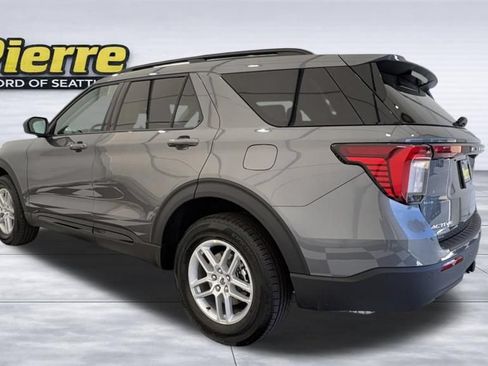 New 2026 Ford Explorer Active AWD/4WD image 2