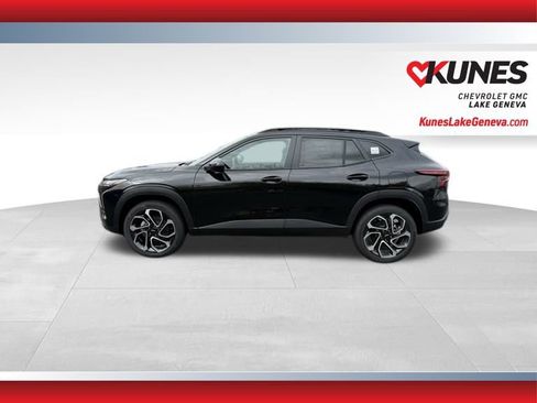 New 2026 Chevrolet Trax RS w/ Driver Confidence Package image 8