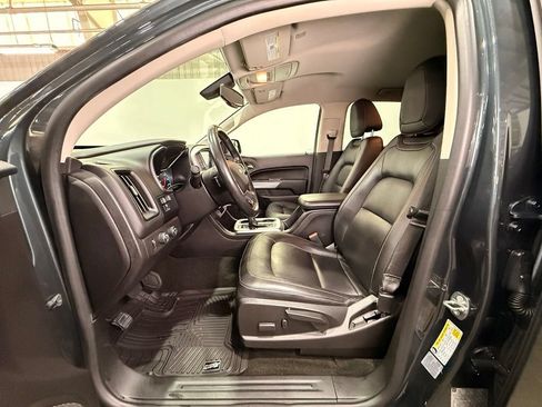 Used 2017 Chevrolet Colorado LT w/ Luxury Package, Chrome AWD/4WD image 15