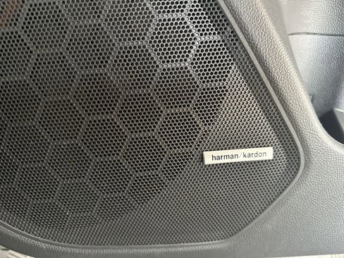 Used 2018 Subaru Outback 2.5i Limited image 39