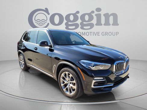 Used 2021 BMW X5 xDrive40i w/ Premium Package 2 AWD/4WD image 4