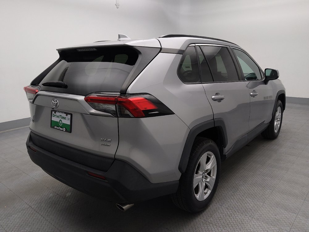 Used 2019 Toyota RAV4 XLE AWD/4WD image 9