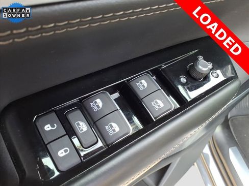 Used 2023 Jeep Grand Wagoneer L Series II image 17